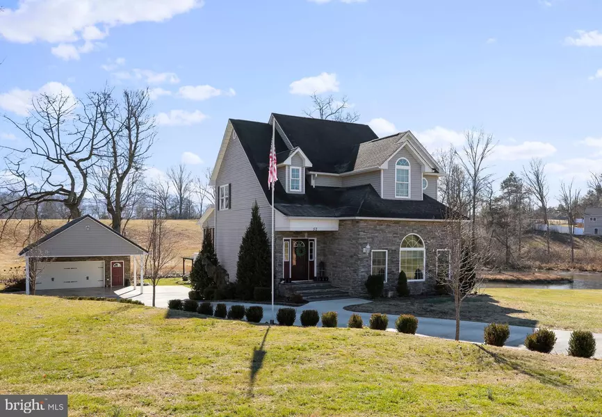 52 OAKCREST DR, Luray, VA 22835