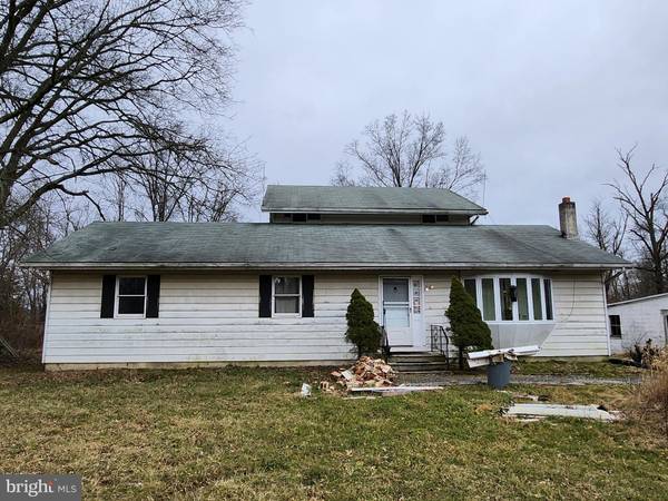 137 WAMBOLD RD, Green Lane, PA 18054