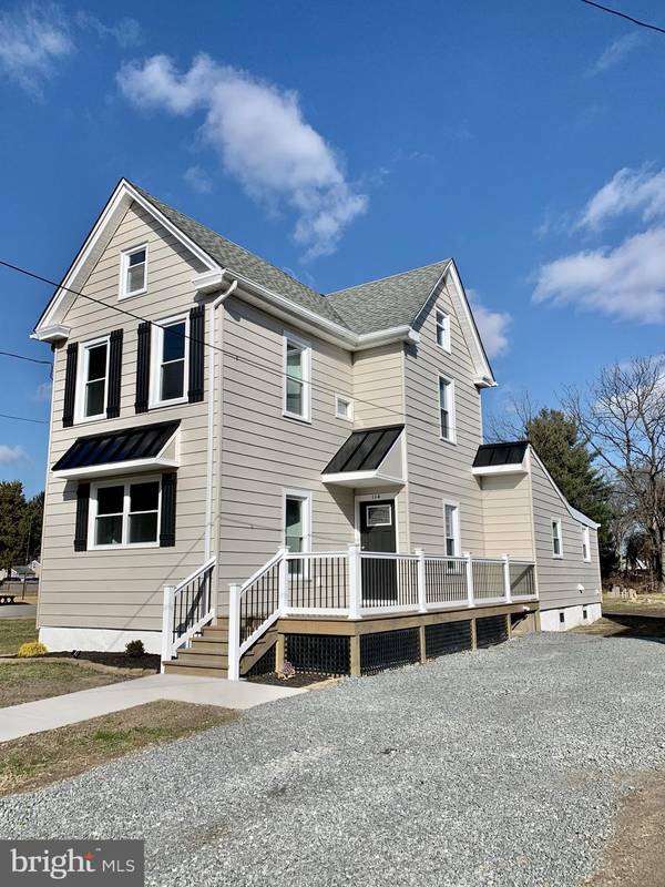 114 E PITTSFIELD ST, Pennsville, NJ 08070