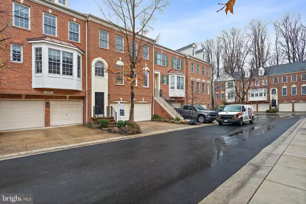 Rockville, MD 20852,11905 GREY HOLLOW CT #76