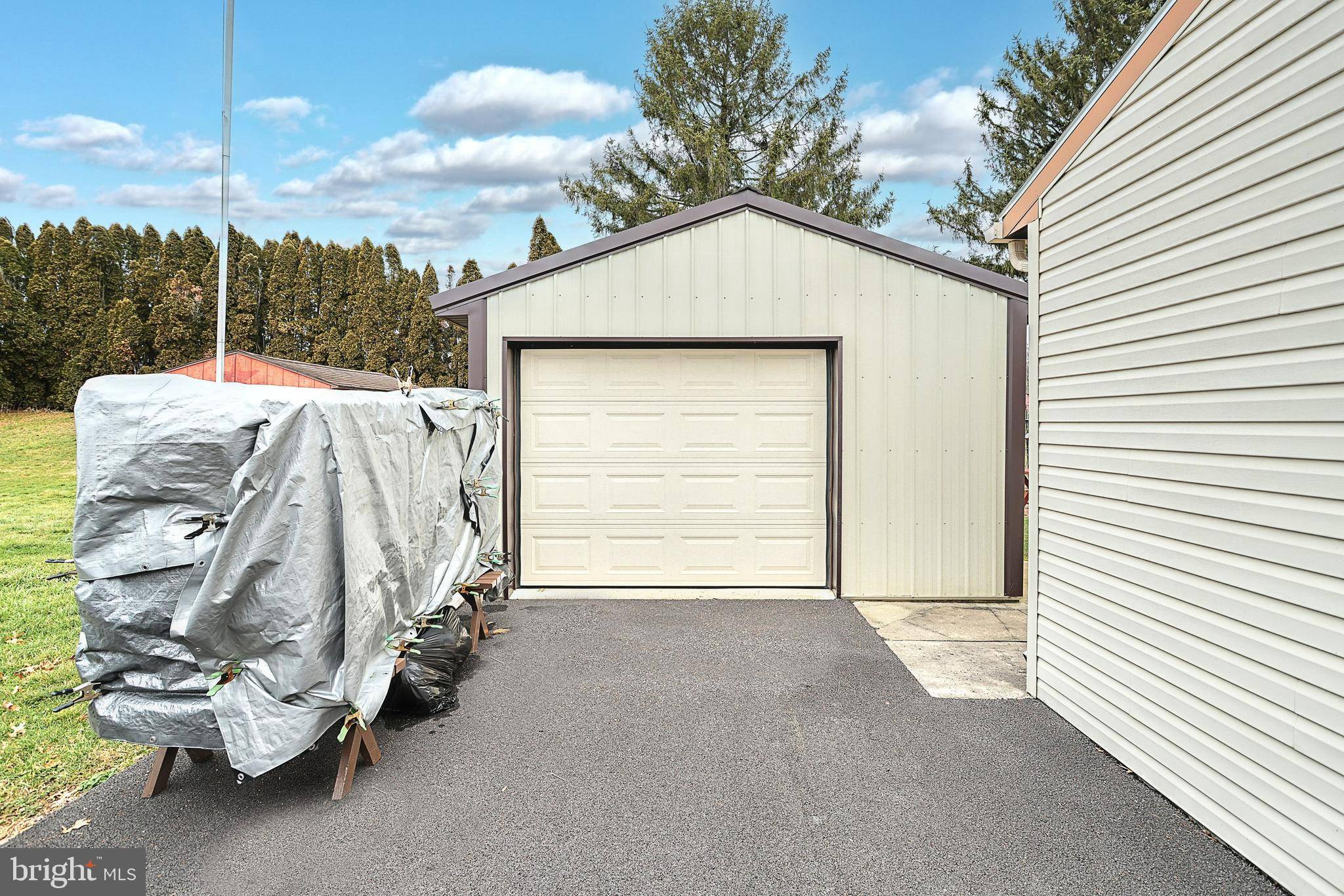 Dover, PA 17315,2607 EMIG MILL RD