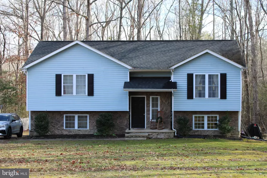 346 CRUMP DR, Ruther Glen, VA 22546