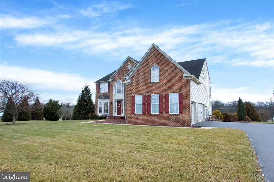 100 MILL RUN RD, York, PA 17404