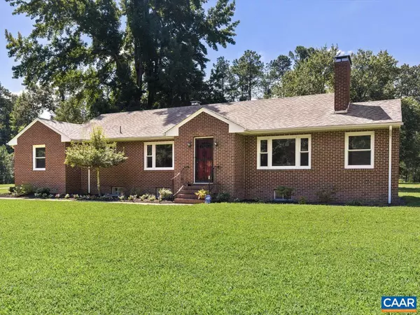 9301 RIVER RD, South Chesterfield, VA 23803