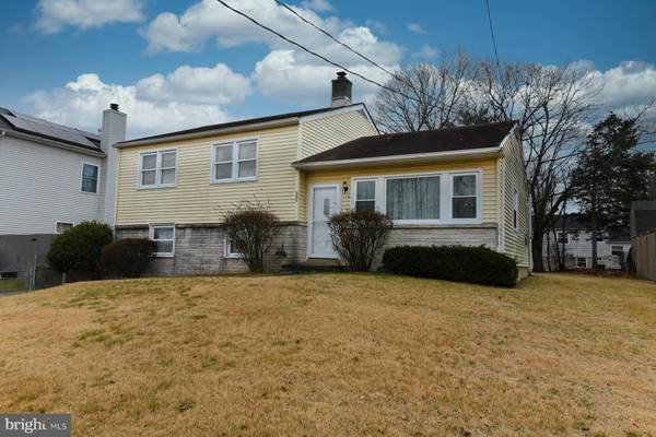 328 HARVARD AVE, Deptford, NJ 08096