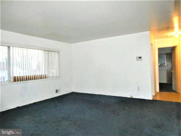 Riverdale, MD 20737,6600 FURMAN CT