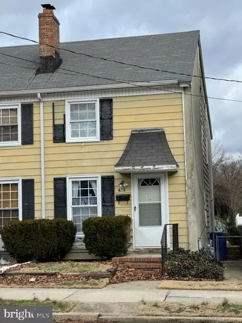 Millville, NJ 08332,424 E PINE ST