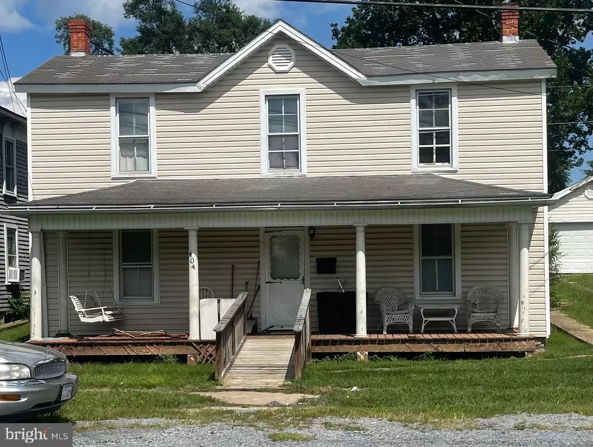 Shenandoah, VA 22849,404 3RD ST