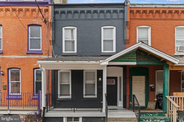 322 N 42ND ST, Philadelphia, PA 19104