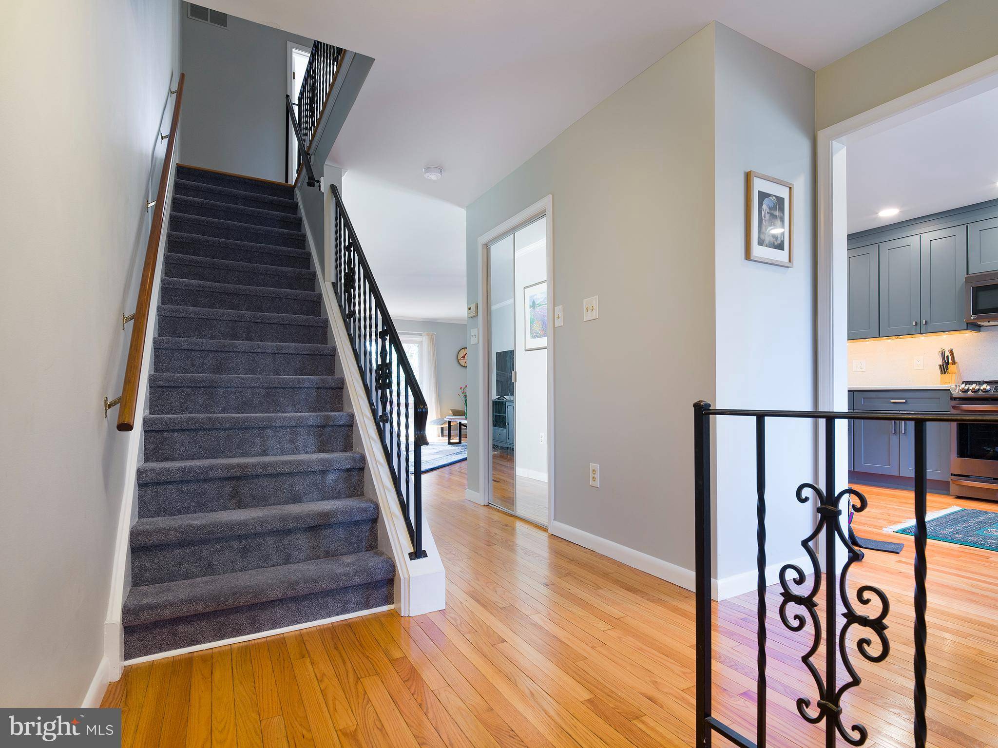Philadelphia, PA 19128,9110 AYRDALE CRES