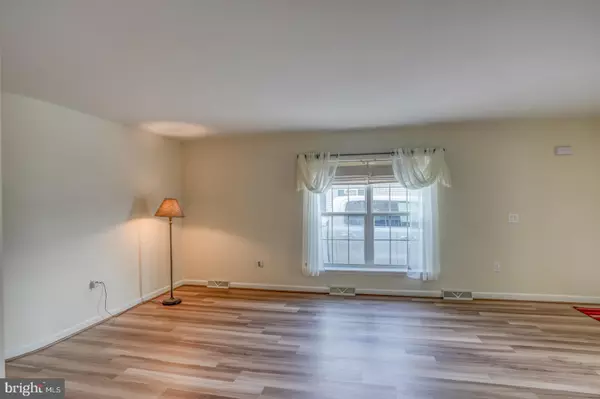 44 AARON LN #4 Camden Wyoming, DE 19934