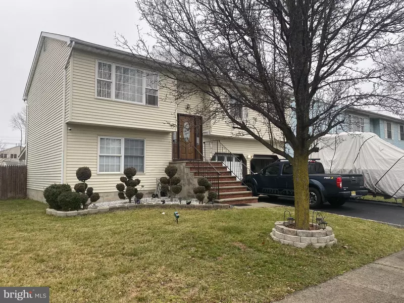 113 BORMAN AVE, Avenel, NJ 07001