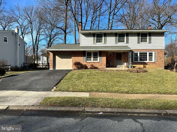 2632 BOXWOOD DR, Wilmington, DE 19810