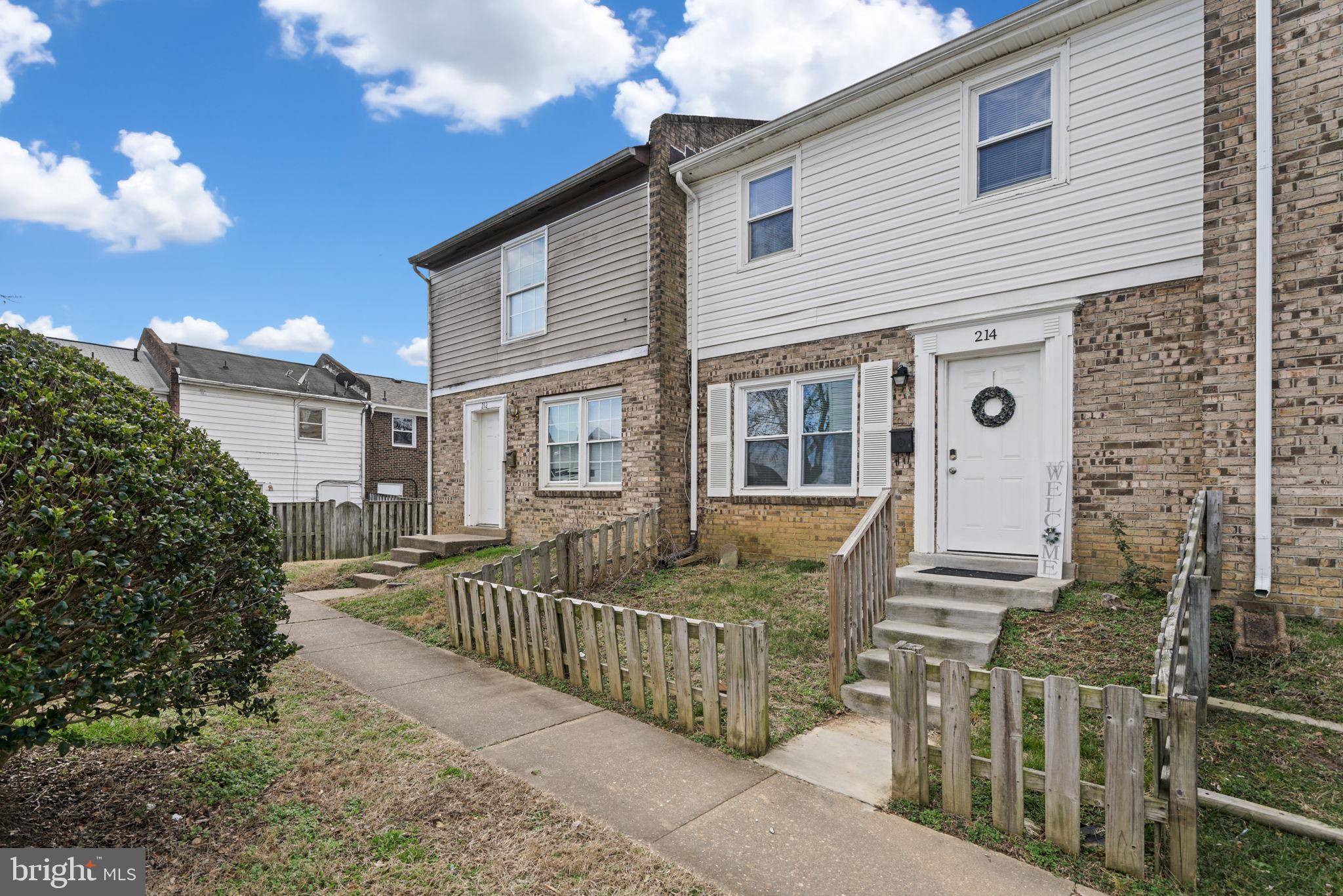 214 BRIGHTON SQ, Fredericksburg, VA 22401