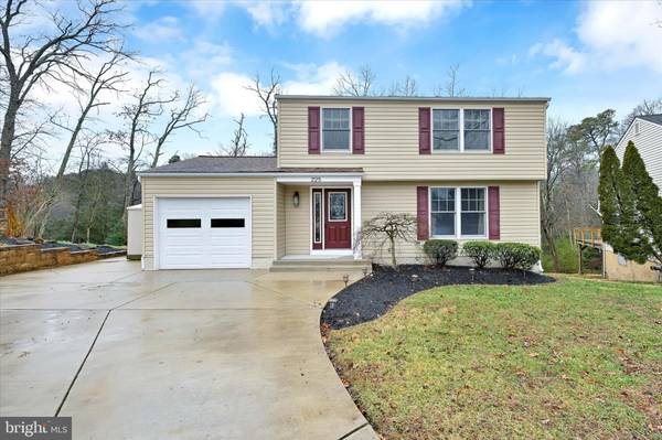 225 HARBOR DR, Severna Park, MD 21146