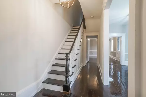 Burlington, NJ 08016,202 E UNION ST
