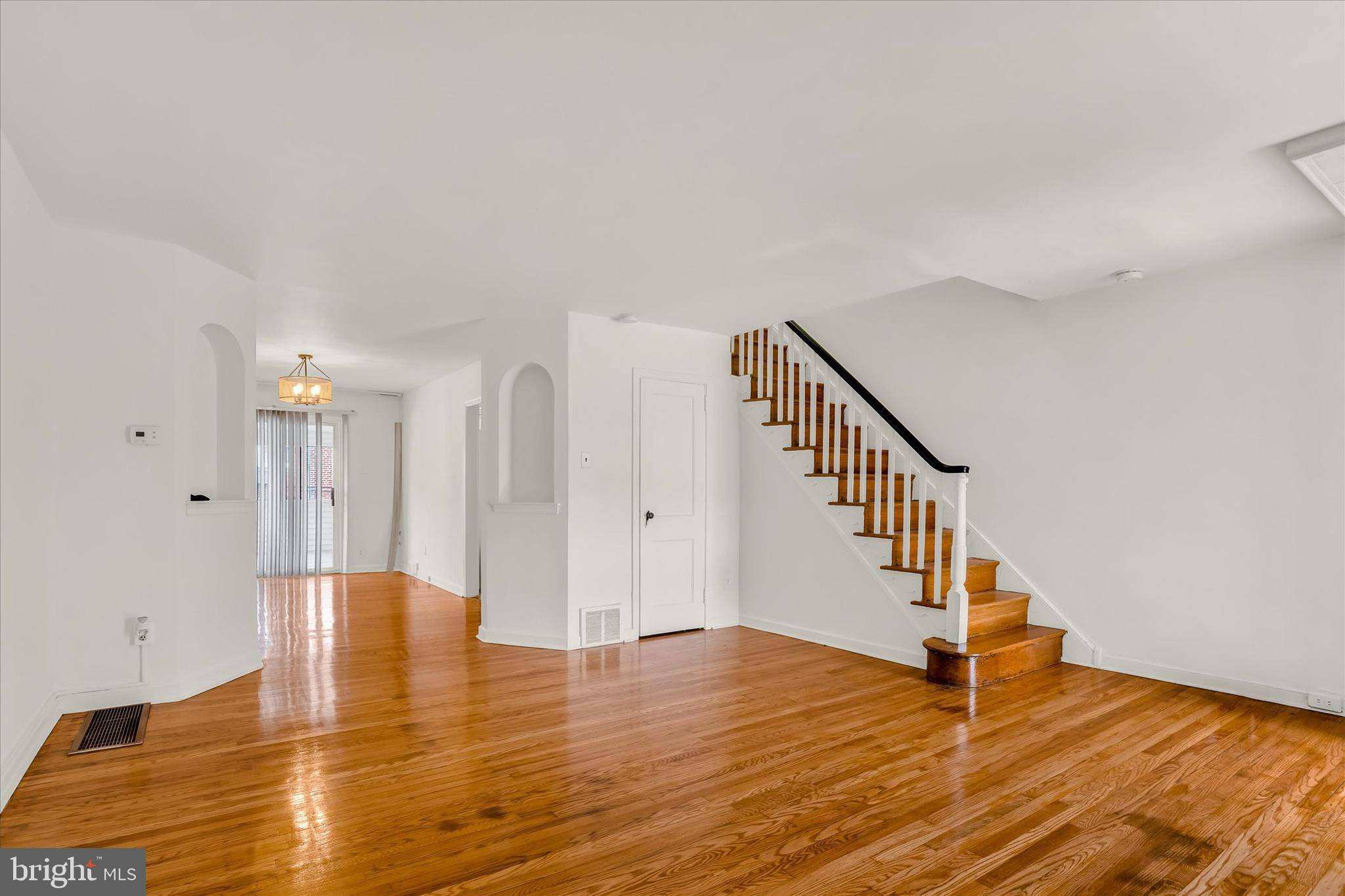 Philadelphia, PA 19150,7951 RUGBY ST