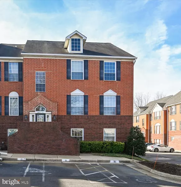 664 GATEWAY DR SE #317, Leesburg, VA 20175