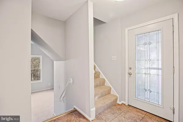 Springfield, VA 22151,8328 UXBRIDGE CT