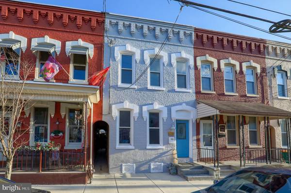 620 WALNUT ST, Columbia, PA 17512