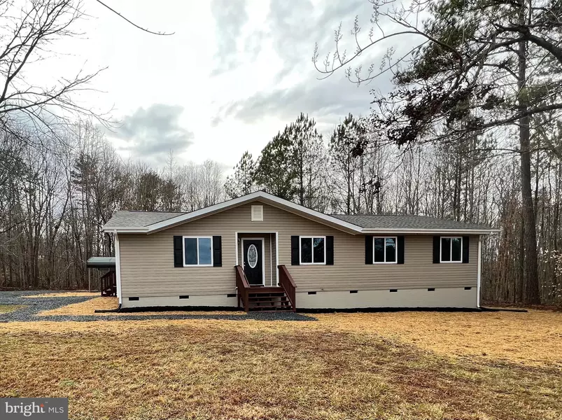 1671 EVERGREEN RD, Louisa, VA 23093