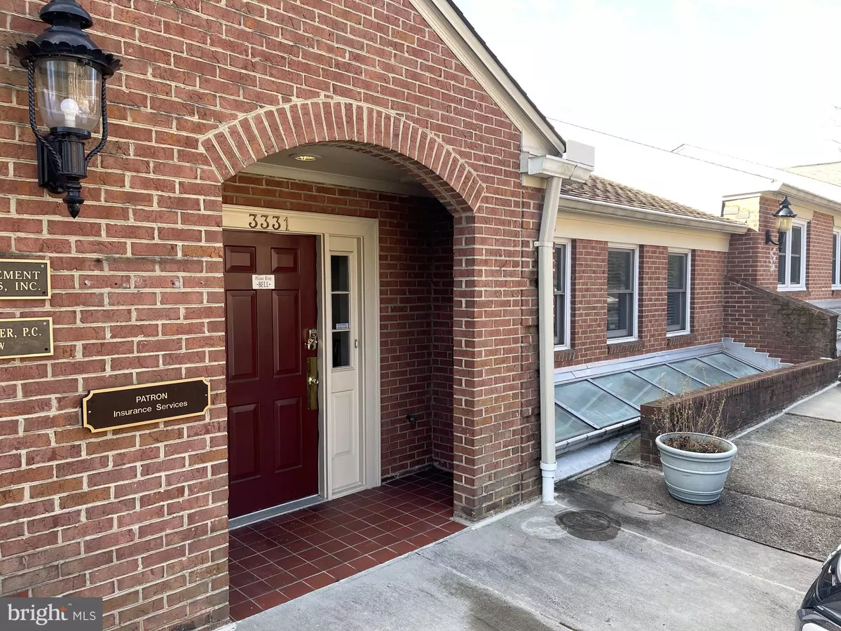 Alexandria, VA 22314,3331 DUKE ST