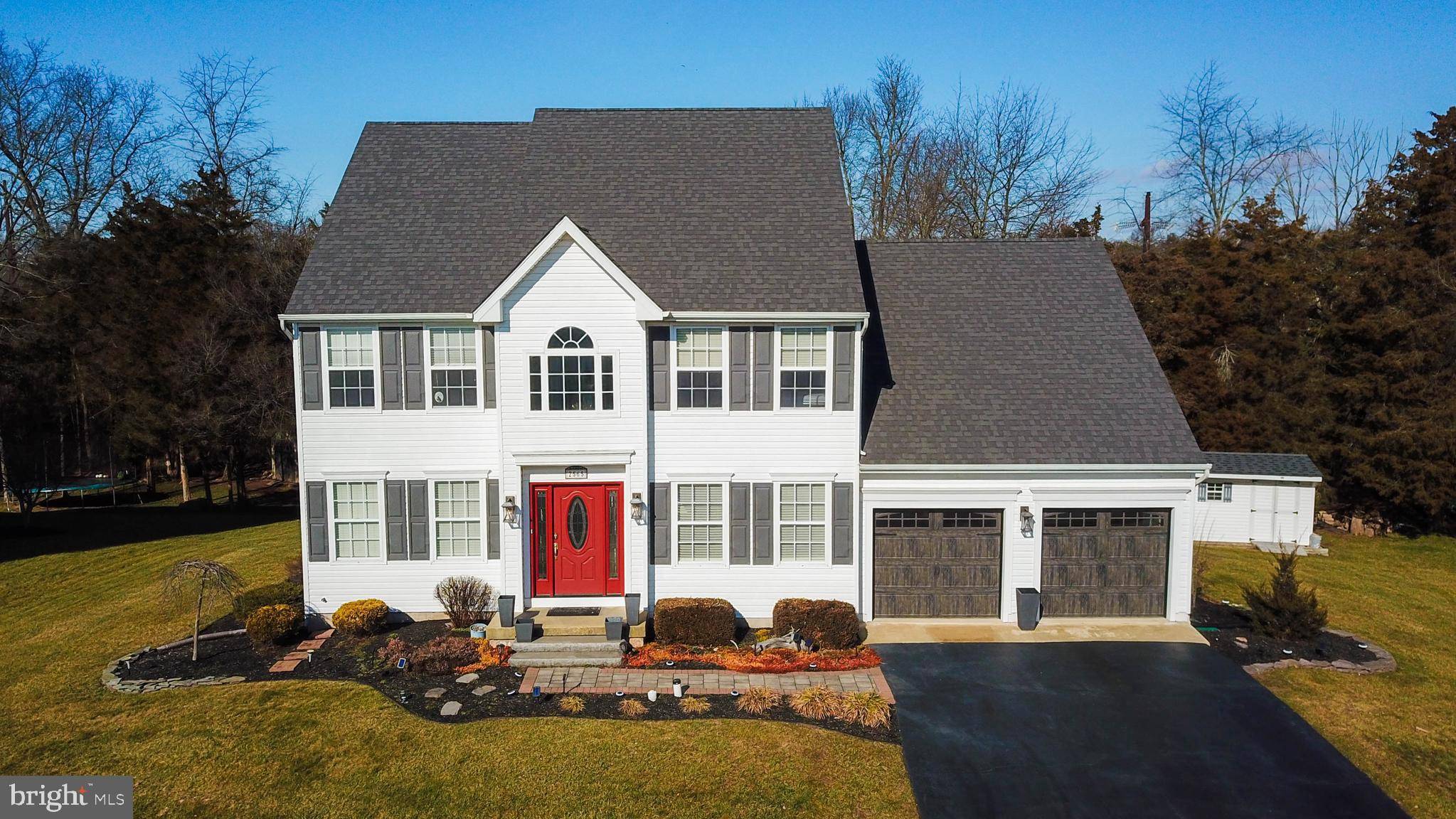 2565 MARSHALL DR, Quakertown, PA 18951