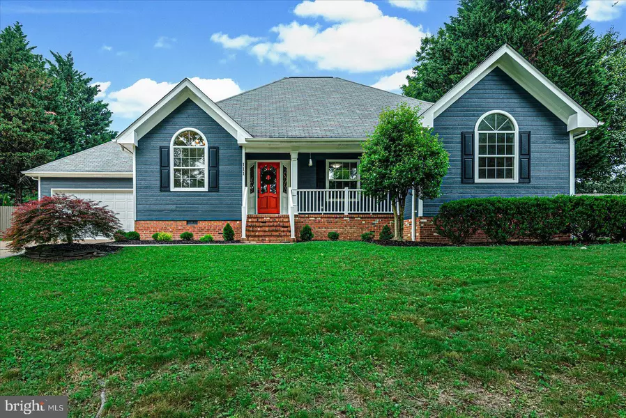 111 CHINABERRY DR, Fredericksburg, VA 22407