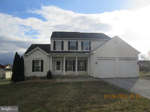 Martinsburg, WV 25405,79 THAYERS GULL DR