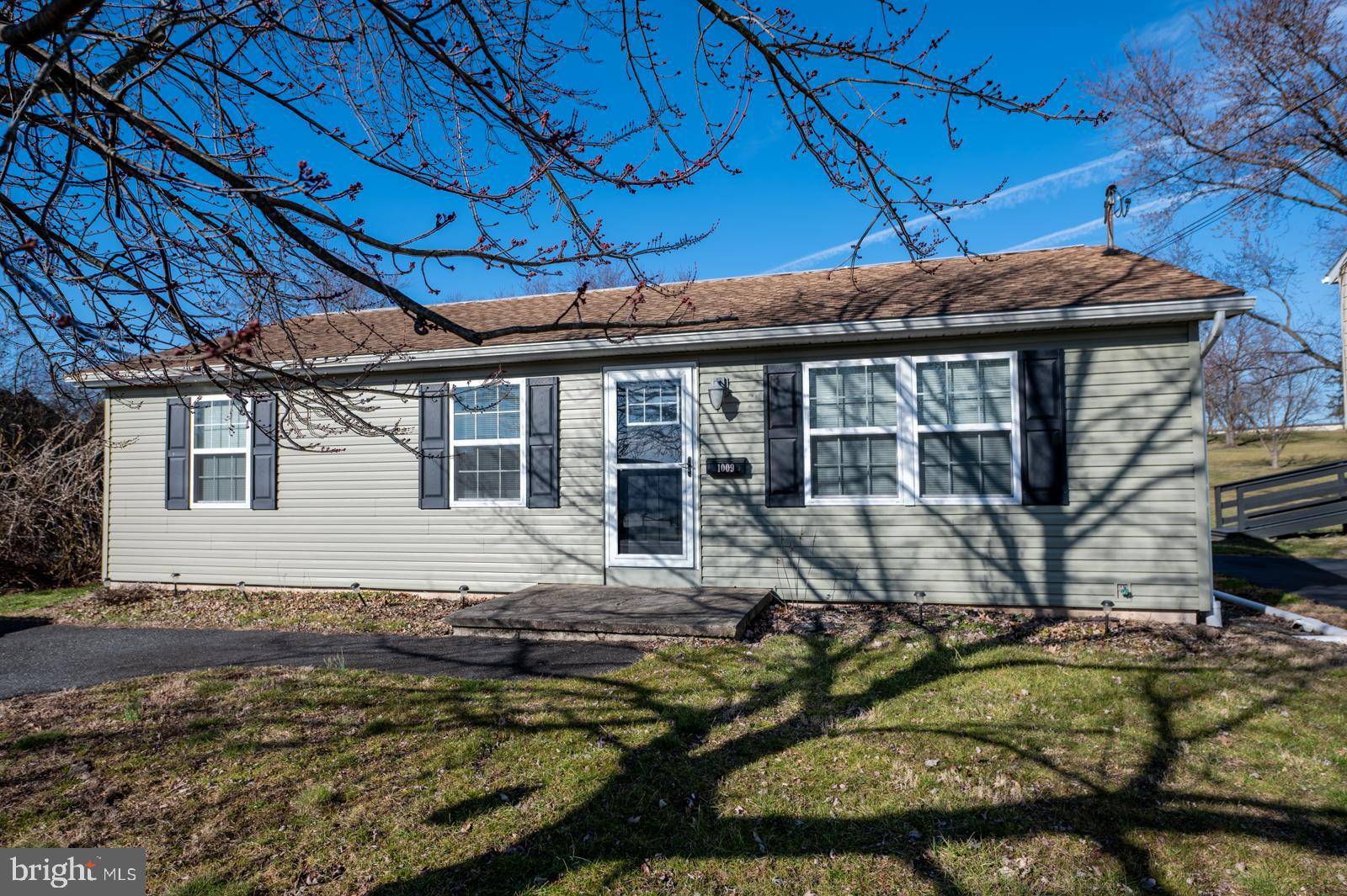 Pottstown, PA 19464,1009 GLASGOW ST