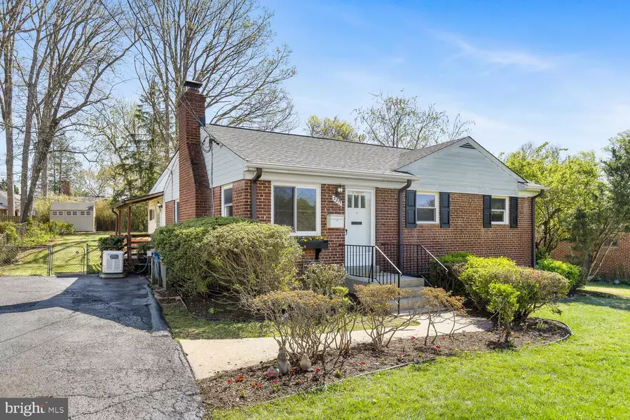 3211 GARY CT, Falls Church, VA 22042