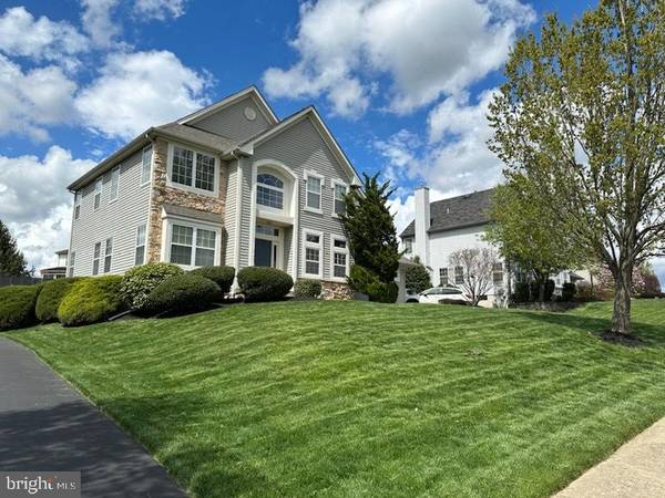 Chalfont, PA 18914,982 HICKORY RIDGE DR