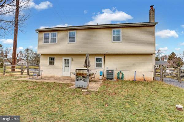 Birdsboro, PA 19508,345 OWENS PL