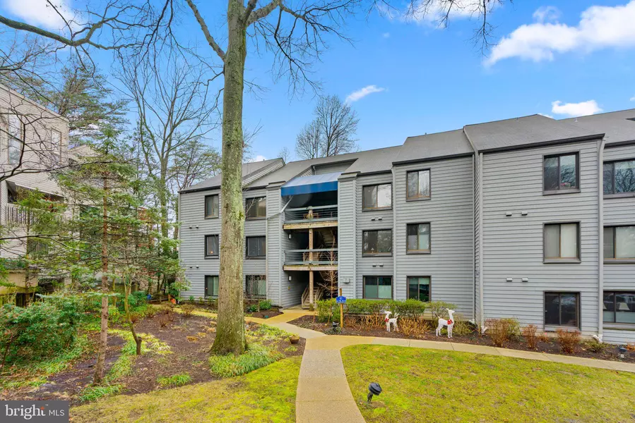 7 SPA CREEK LNDG #B3, Annapolis, MD 21403