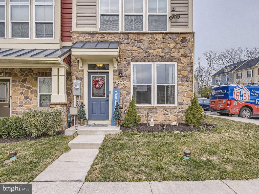 Glen Burnie, MD 21060,570 WHITE OAK DR