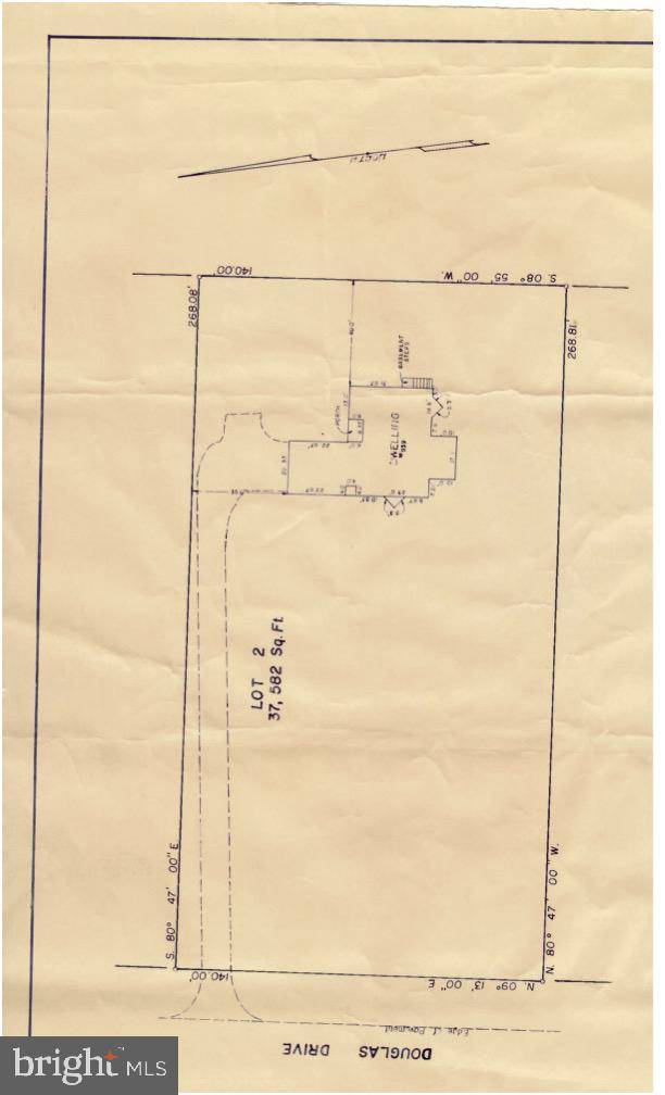 Mclean, VA 22101,939 DOUGLASS DR