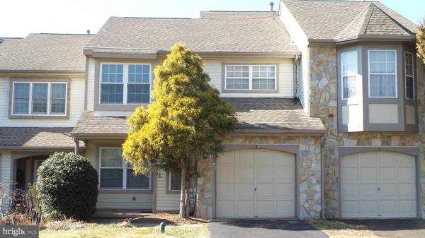 4 BIRCH CT, Newtown, PA 18940