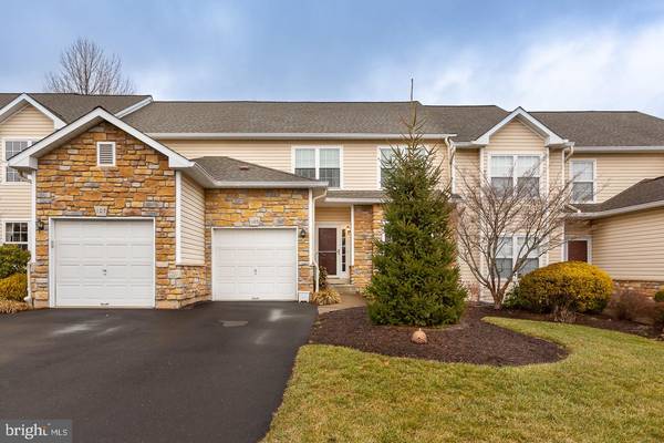 105 CANTERBURY LN, Blue Bell, PA 19422