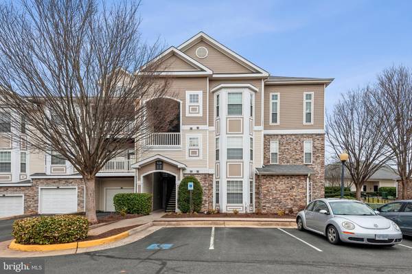 510 SUNSET VIEW TER SE #305, Leesburg, VA 20175