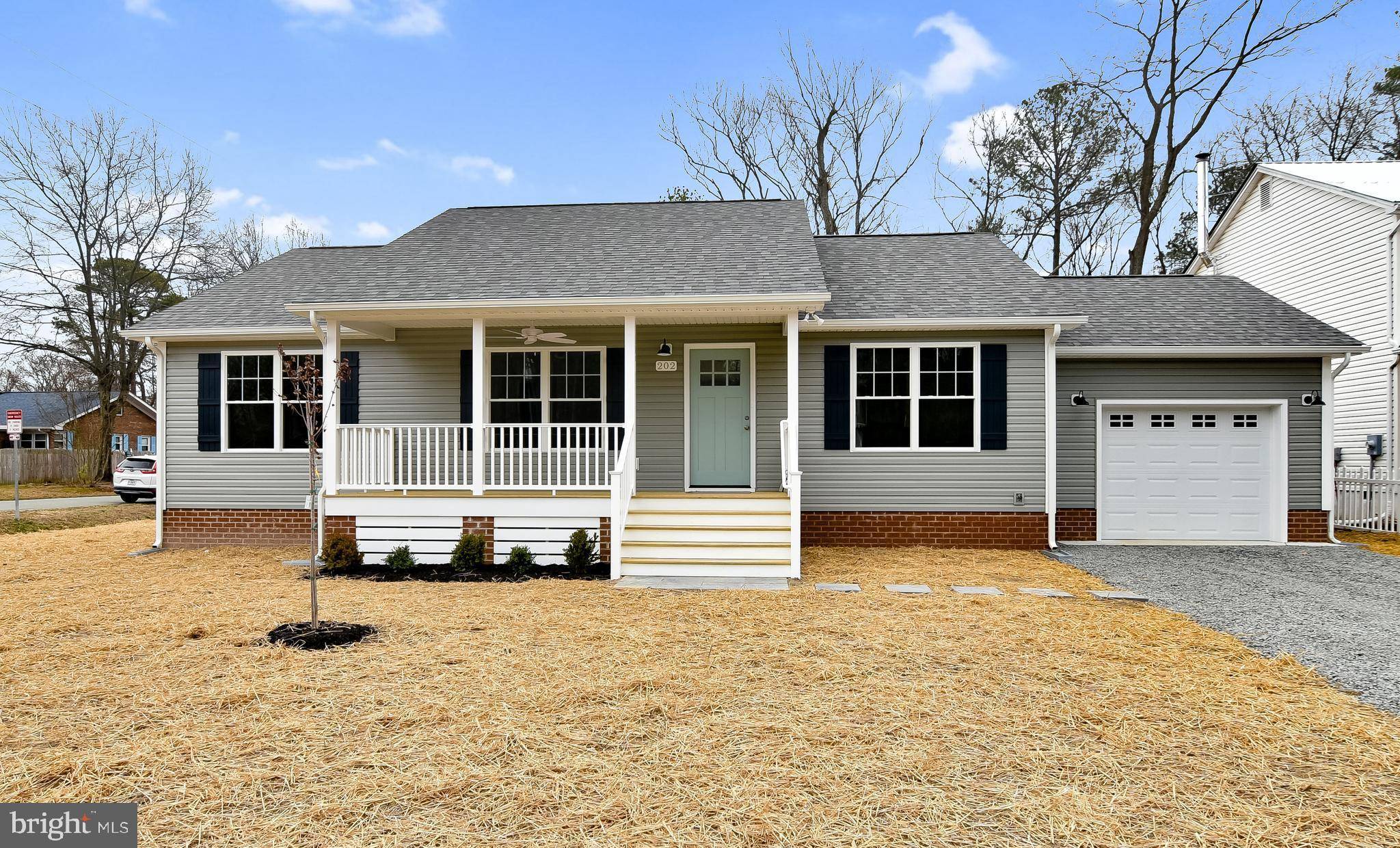 202 12TH ST, Colonial Beach, VA 22443
