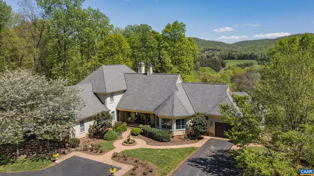 3350 WOODCREEK DR, Charlottesville, VA 22911