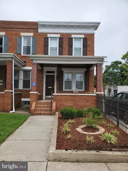 2868 LAKE AVE, Baltimore, MD 21213