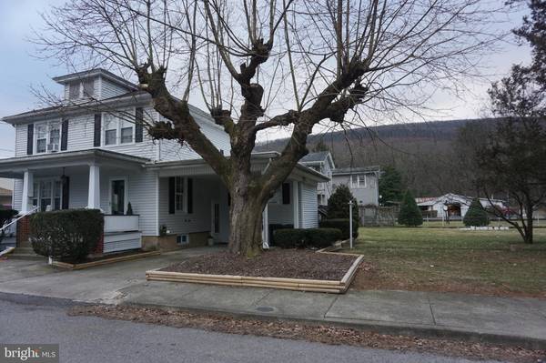 342 S 2ND ST, Lykens, PA 17048