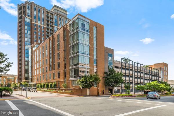 12025 NEW DOMINION PKWY #408, Reston, VA 20190