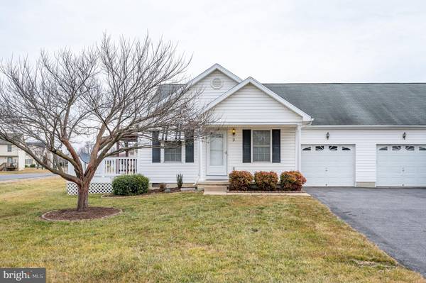 9 DISCIPLE LN, Inwood, WV 25428