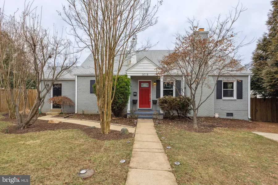 3018 GRAHAM RD, Falls Church, VA 22042