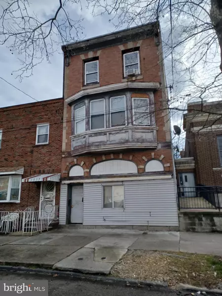 6940 WOODLAND AVE, Philadelphia, PA 19142