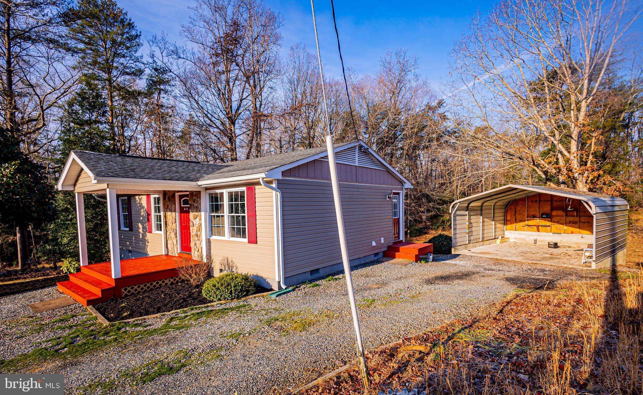 Woodford, VA 22580,6340 MACEDONIA RD