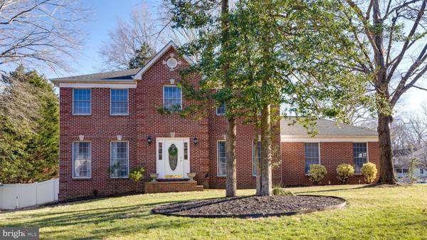 2 CAMELOT CT, Fredericksburg, VA 22405