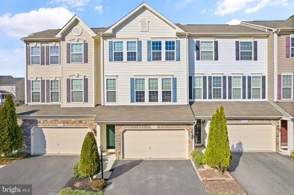 42429 ANGELA FAYE SQ, Ashburn, VA 20148